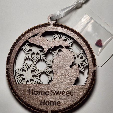 Michigan Ornament- w/heart (customizable)
